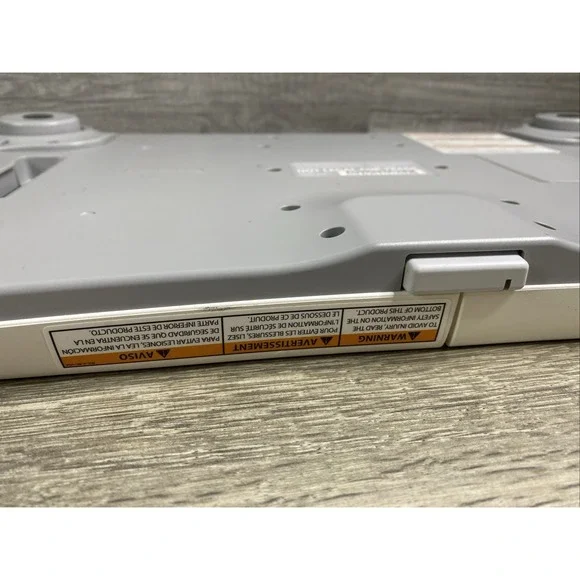 Nintendo Wii Fit Balance Board (Board Only) - Picture 11 of 12